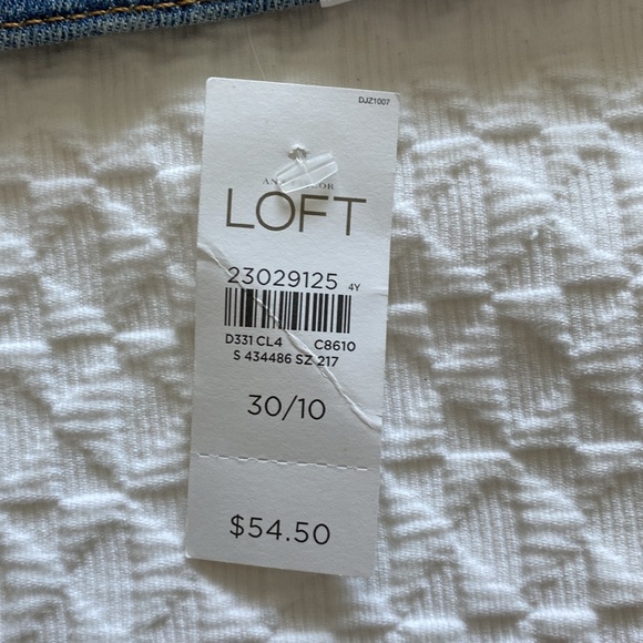 Indigo Wash Denim Roll Shorts - Picture 4 of 8